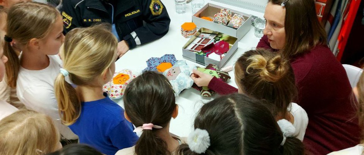 Policist motorist na obisku